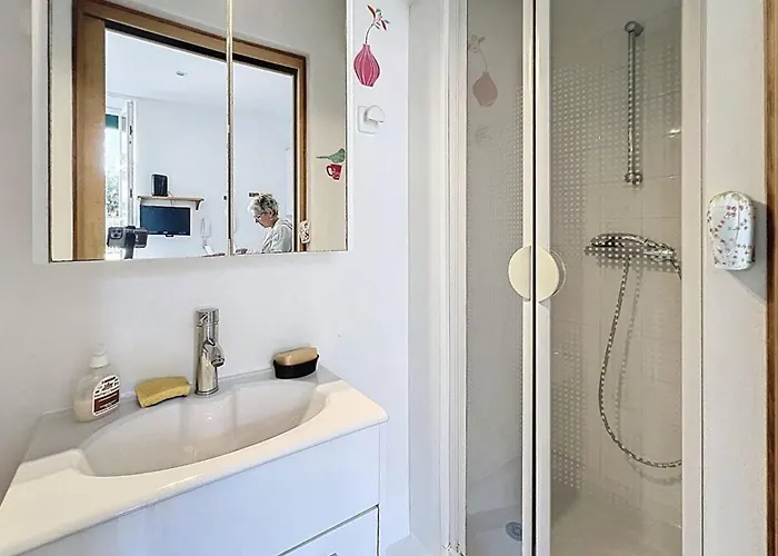 Appartement Studette Au Centre De Biarritz